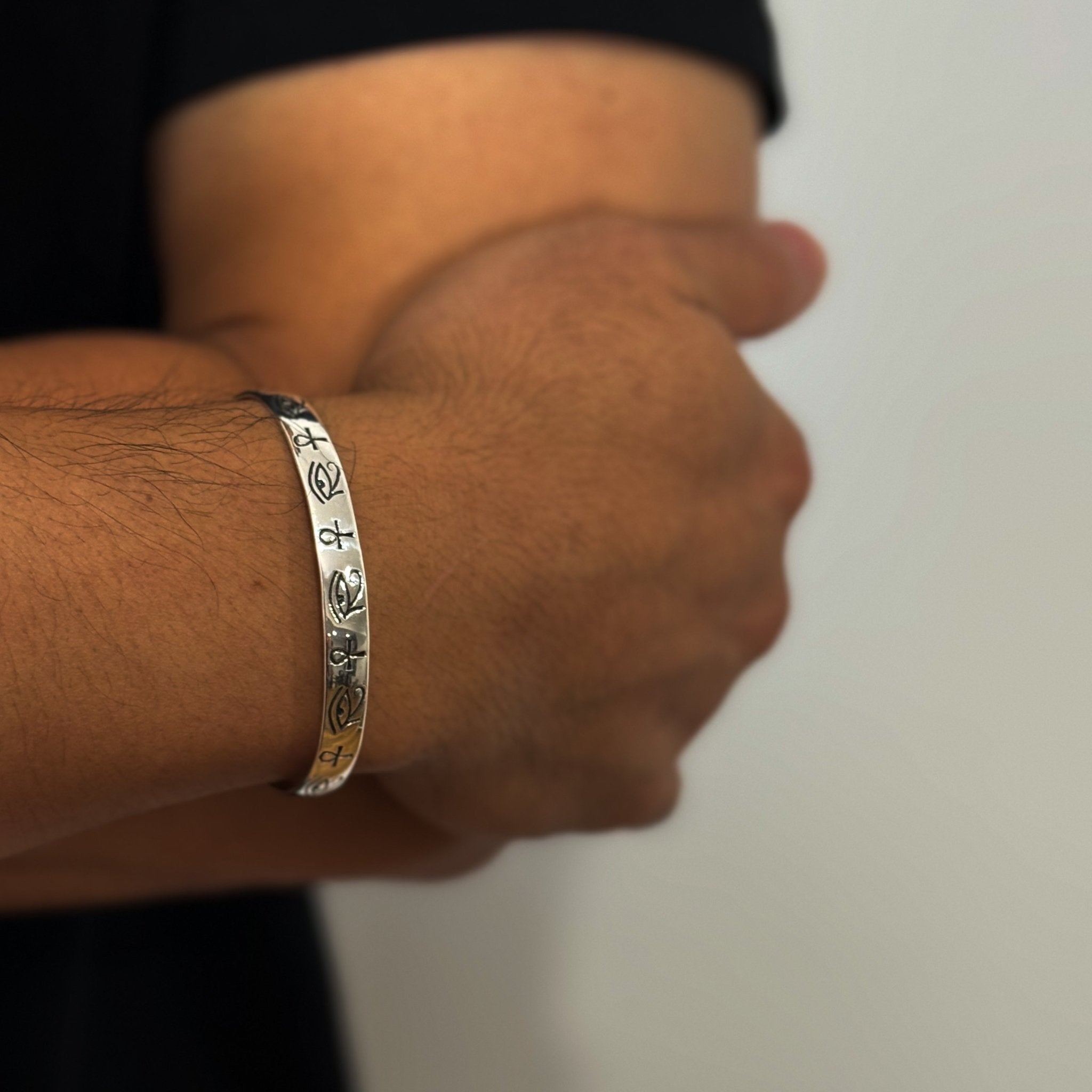 Eye of Ra Band (925 Sterling Silver) – Oxidized Egyptian Cuff - Bracelet - Men's Jewellery