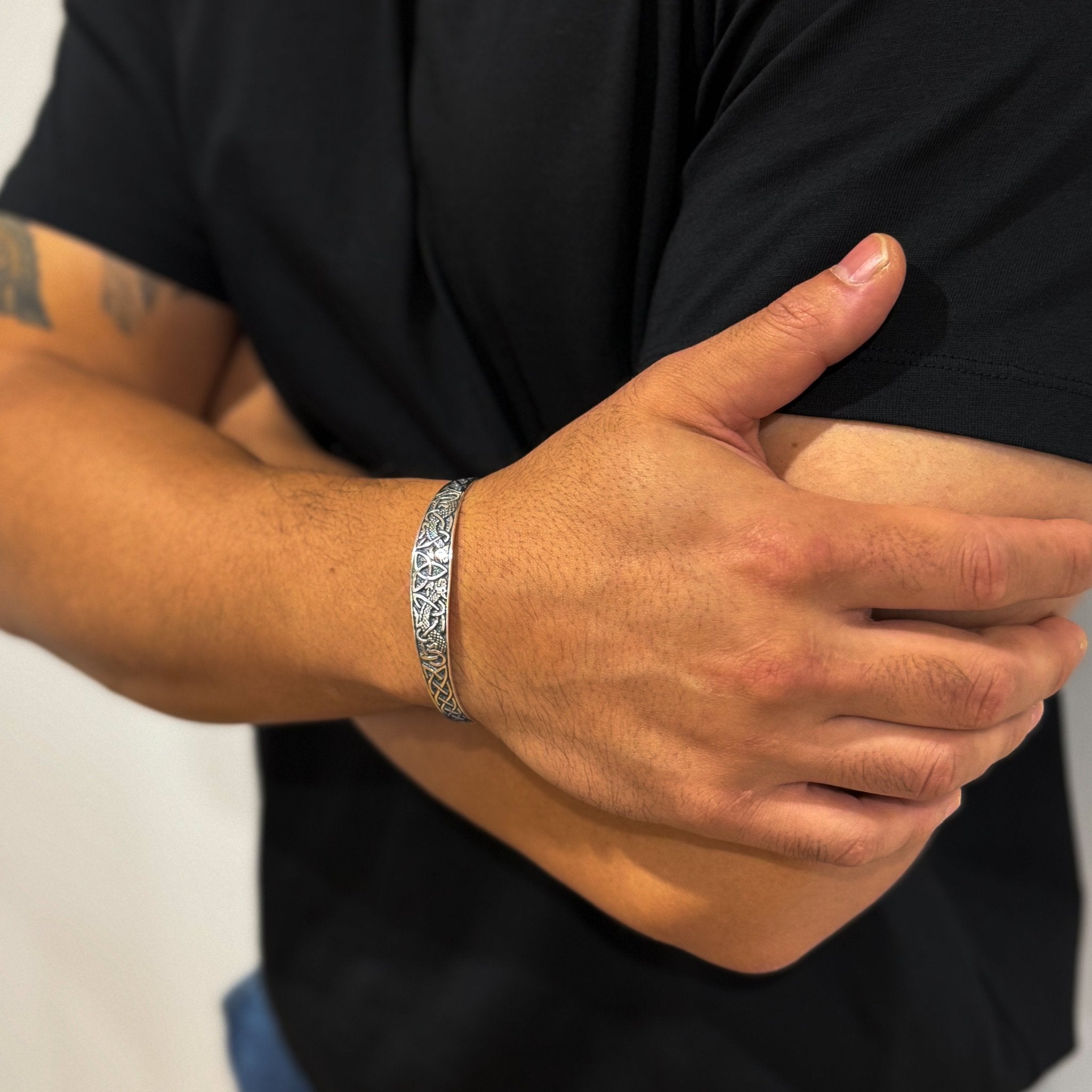 Draco's Guard Cuff (925 Sterling Silver) – Oxidized Celtic Dragon Cuff - Bracelet - Men's Jewellery