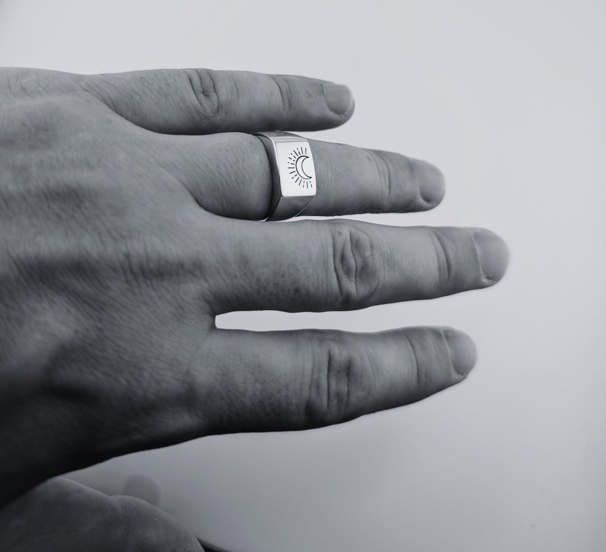 Moondancer Ring - Ring - Men's Jewellery